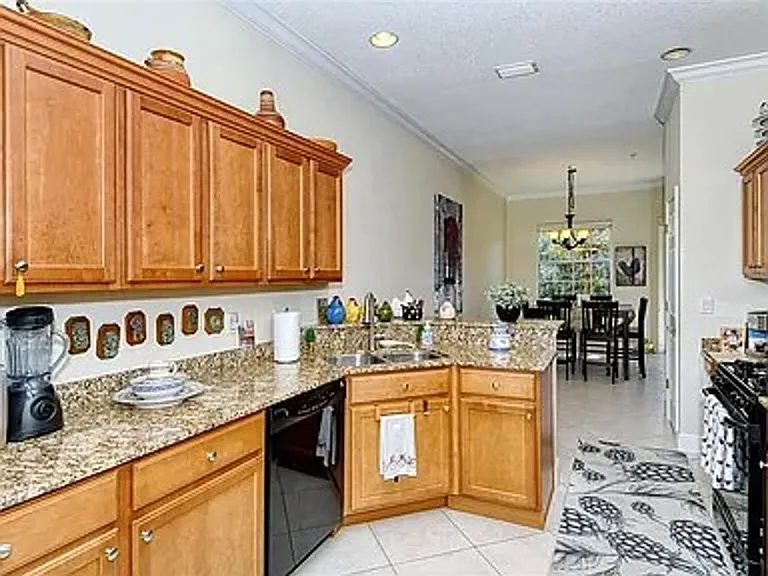 8263 Miramar Way — Photo 15