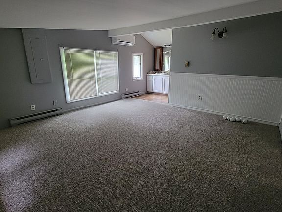 5th image of 188 10th St