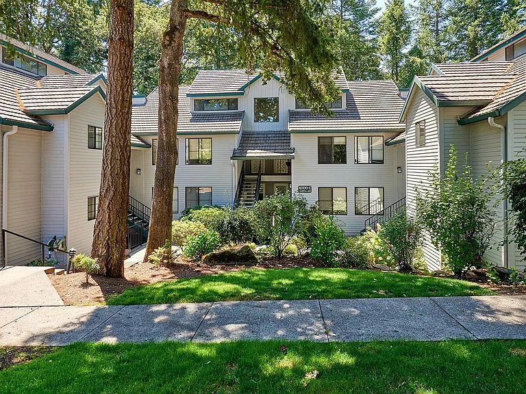 4000 Carman Dr #76 — Photo 1