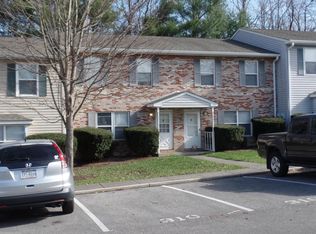 310 Pheasant Run Ct, Blacksburg, VA 24060
