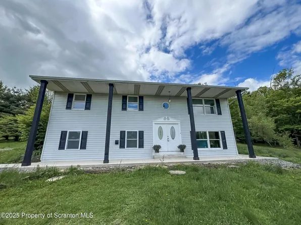 1446 Main St, Friendsville, PA 18818