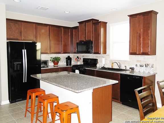 2nd image of 13010 Brockthorn Dr