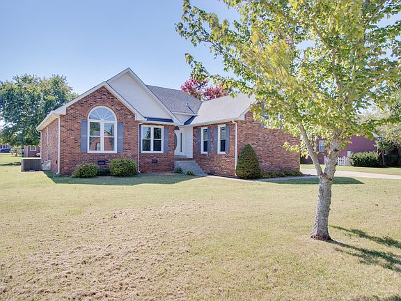 2nd image of 1730 Orchard Dr