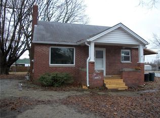 198 Circle Dr, Franklin, IN 46131