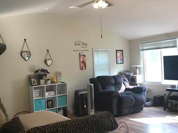 5th image of 3626 Burchfield Dr