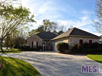 17219 Rue Vlg, Prairieville, LA, 70769