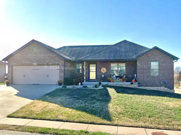 1765 Voyager Ct, Jackson, MO 63755