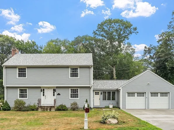3 Thoreau Rd, Acton, MA 01720