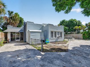 633 Franklin Rd, West Palm Beach, FL 33405