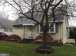 403 Sweetbriar Ave, Hamilton, NJ 08619