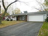 1st image of 2925 W 76th Ln