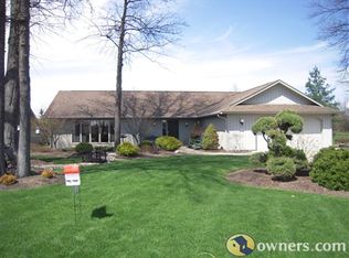 32722 Fallhaven Cir, North Ridgeville, OH 44039