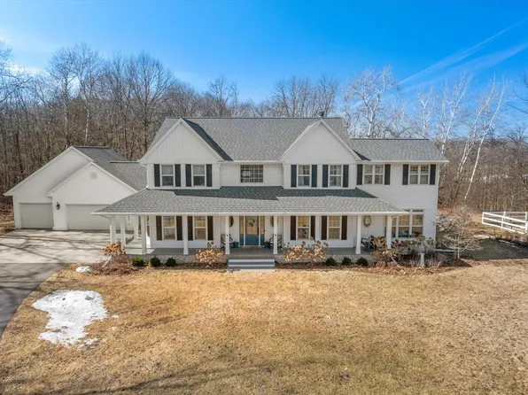 5072 County Highway R, Denmark, WI 54208