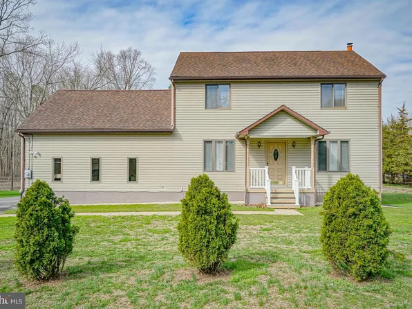 752 Tuckahoe Rd, Vineland, NJ 08360