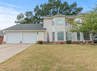 305 Pickwicket Dr, Conway, AR 72034