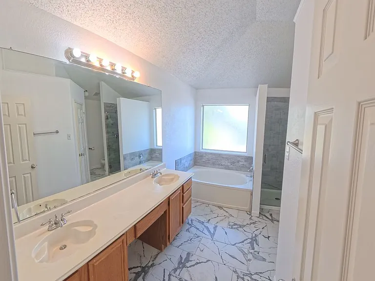 1209 Montclair Dr — Photo 22