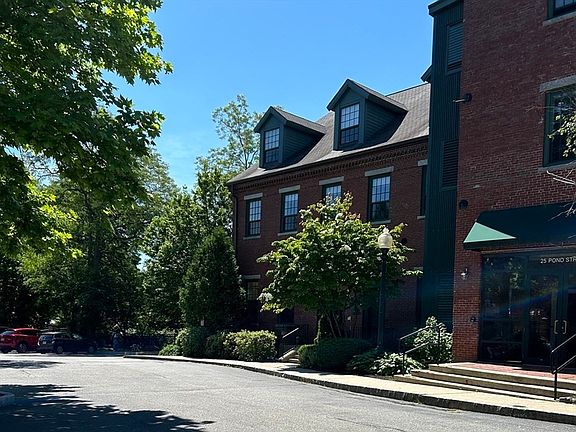 4th image of 25 Pond St Unit 201