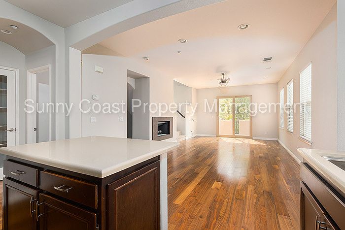 1st image of 2706 Escala Cir