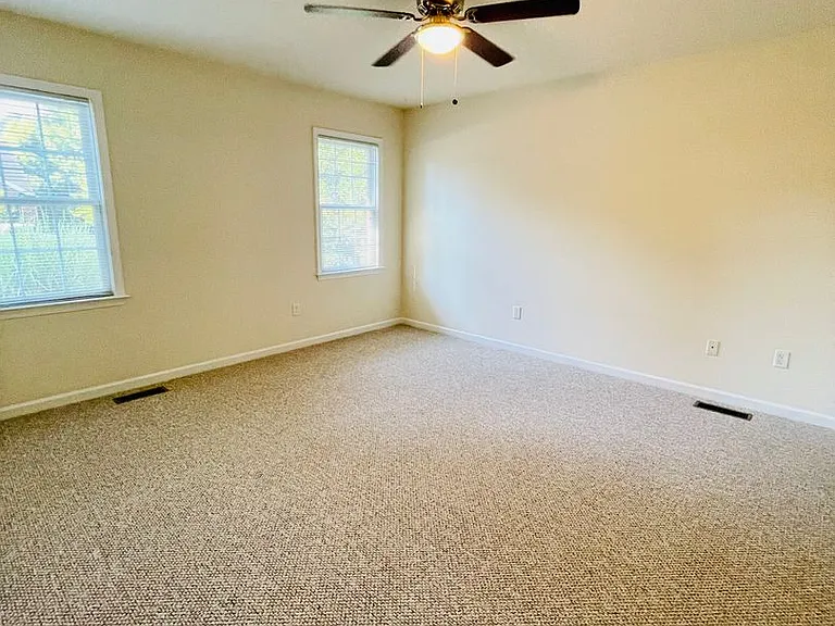 4022 Dalt Dr — Photo 9