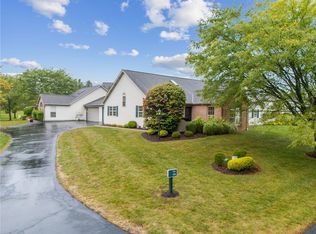 129 Carriage Dr, Freedom, PA