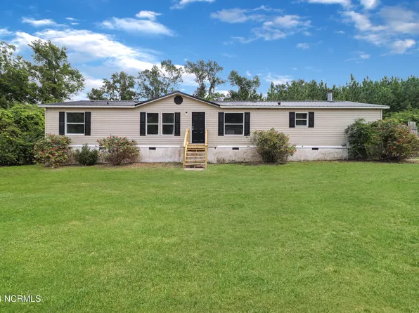 396 Comfort Road, Richlands, NC 28574