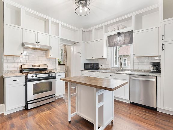 5th image of 443 N Pine Ave