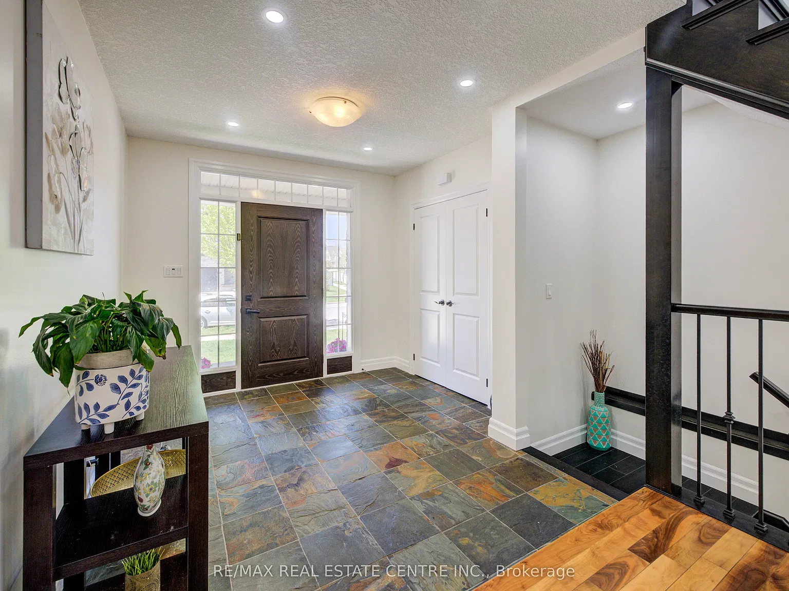 4 bed, $4,799 — Photo 3