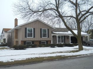 7625 W North Ave, Frankfort, IL 60423