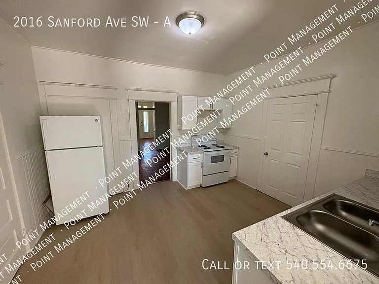2016 Sanford Ave SW #A — Photo 6