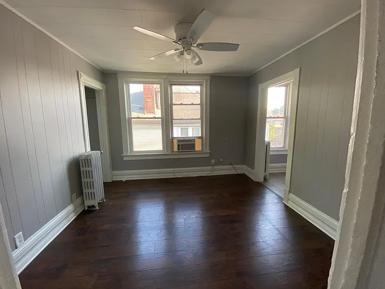 321 Dewey St #2 — Photo 3