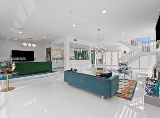 22818 El Dorado Dr, Boca Raton, FL 33433