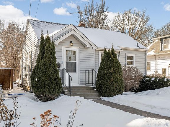 2nd image of 1211 Dwane St