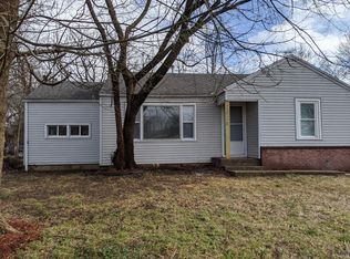 2028 N Pierce Ave, Springfield, MO 65803