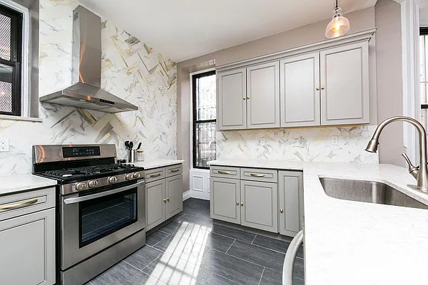 Rented by Remax Real Estate Professionals | media 58