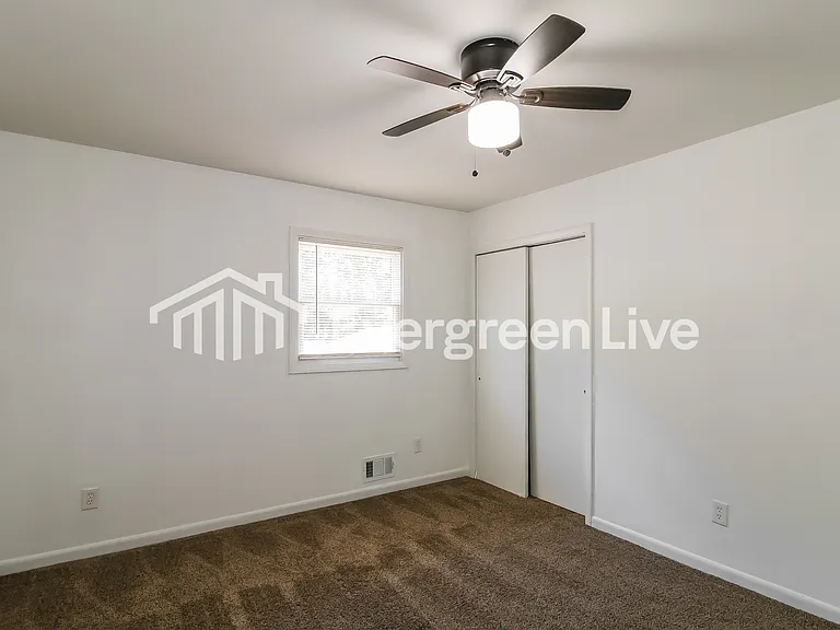 7443 Mockingbird Trl — Photo 14