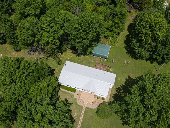 4th image of 1016 Snider Dr