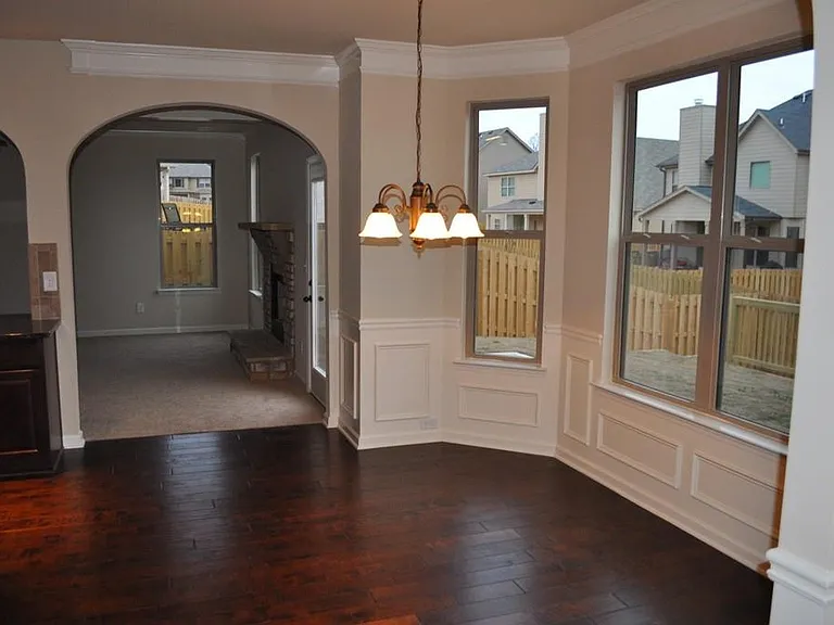 1455 Forest Brook Trl — Photo 7