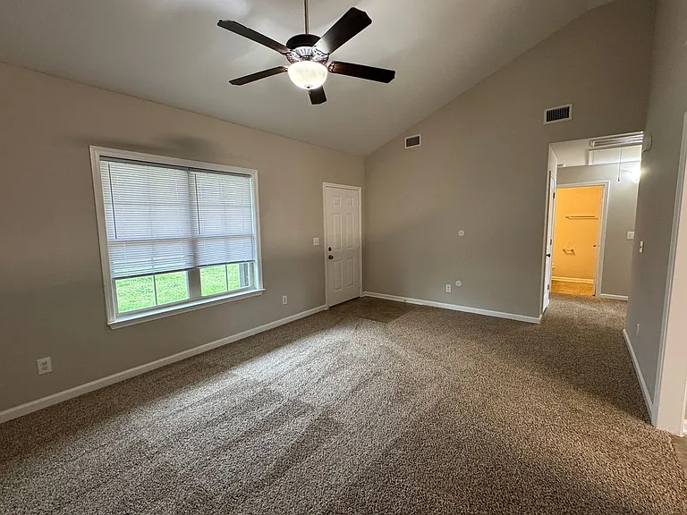 1503 Gambill Wood Dr — Photo 6