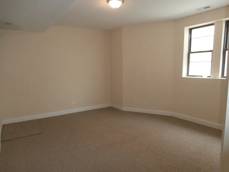 2803-2805 W Lawrence Ave #D1 — Photo 9