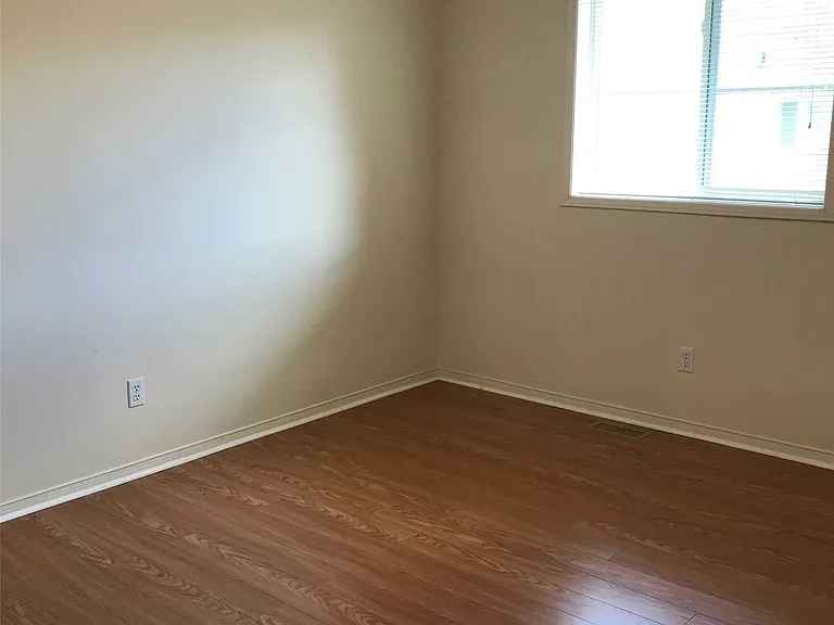 127 Orchard Hill Blvd — Photo 15