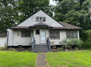 7566 Red Arrow Hwy, Stevensville, MI 49127