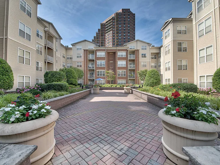 Ideally located in Jersey City, minutes from Manhattan