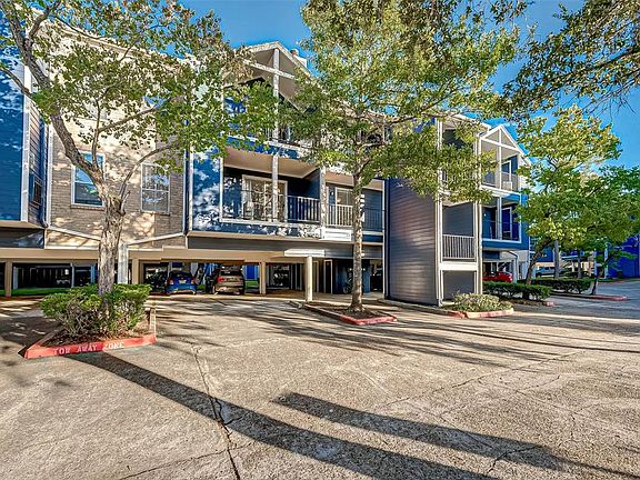 4th image of 18511 Egret Bay Blvd APT 407