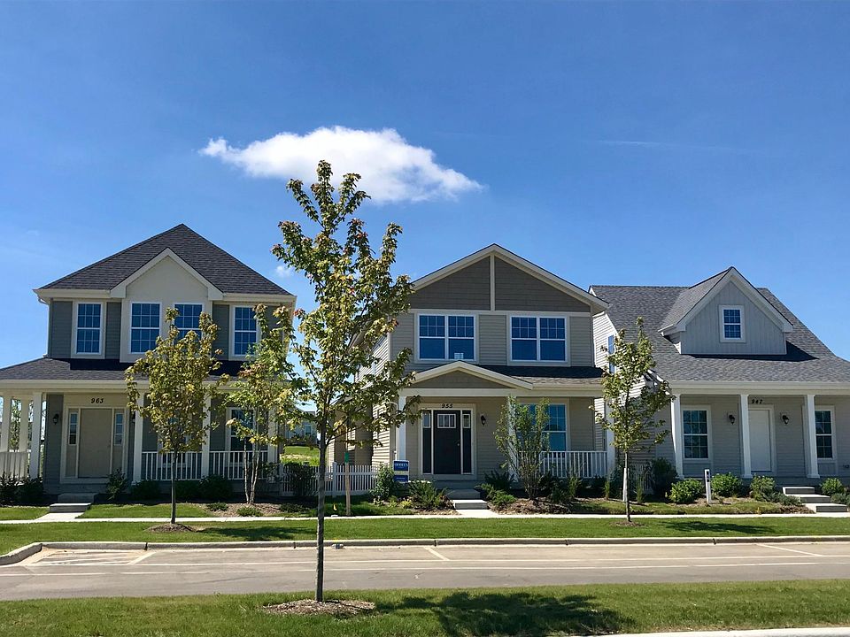 Elburn Station Village Homes