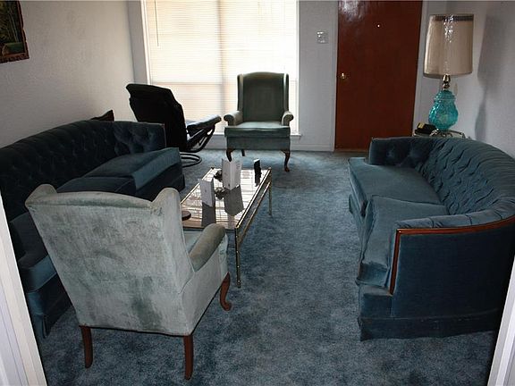 4th image of 807 Goldwood Dr