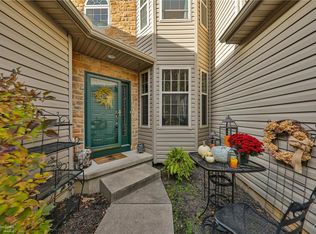 3062 Harvest Ct, Center Valley, PA 18034