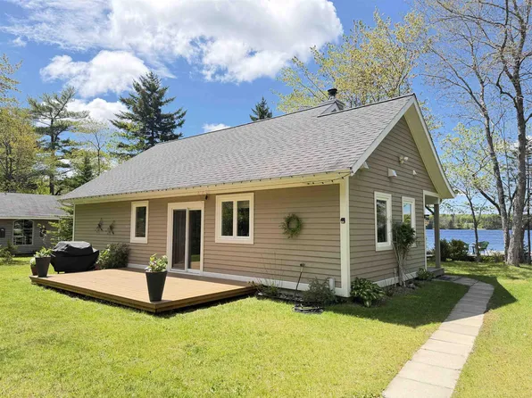 137 Beaver Point Rd N, Yarmouth, NS B5A 5X9