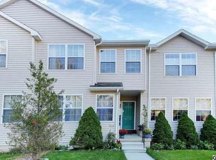 806 Yorkview Dr, Mechanicsburg, PA