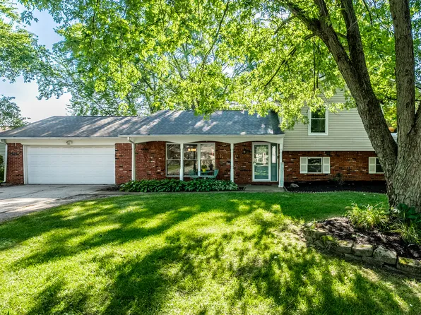 8815 Deer Run Dr, Indianapolis, IN 46256