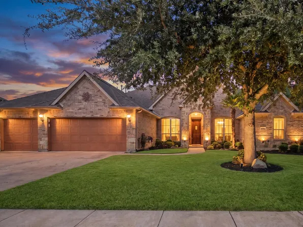 1100 Starleaf Dr, Mansfield, TX 76063